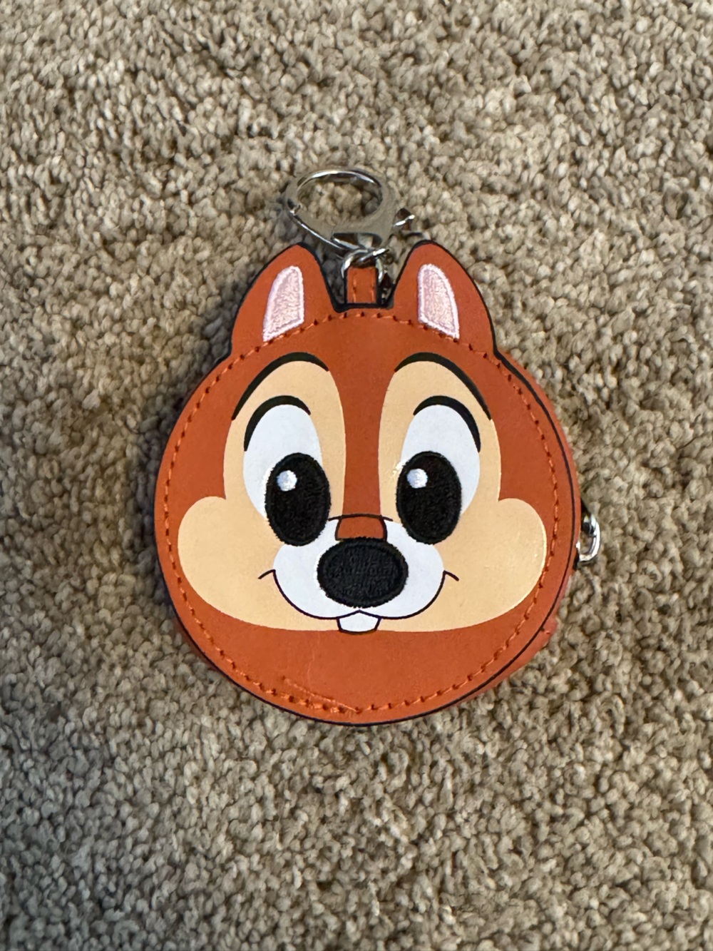 NWOT Chip and Dale Coin Bag - Picture 3 of 4